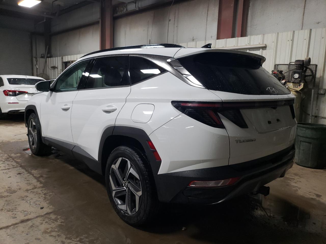 2022 Hyundai Tucson - Image 2