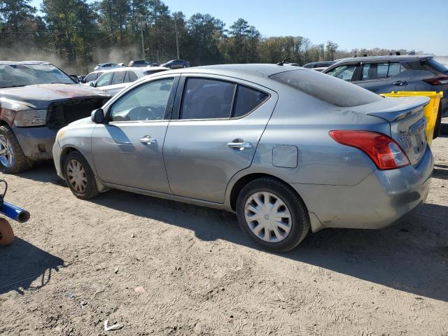  NISSAN VERSA 2013 Сріблястий