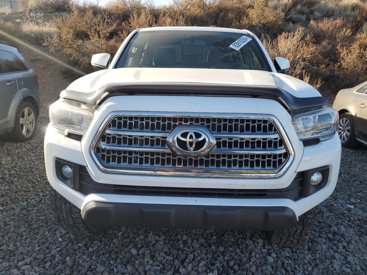 2016 Toyota Tacoma - Image 5
