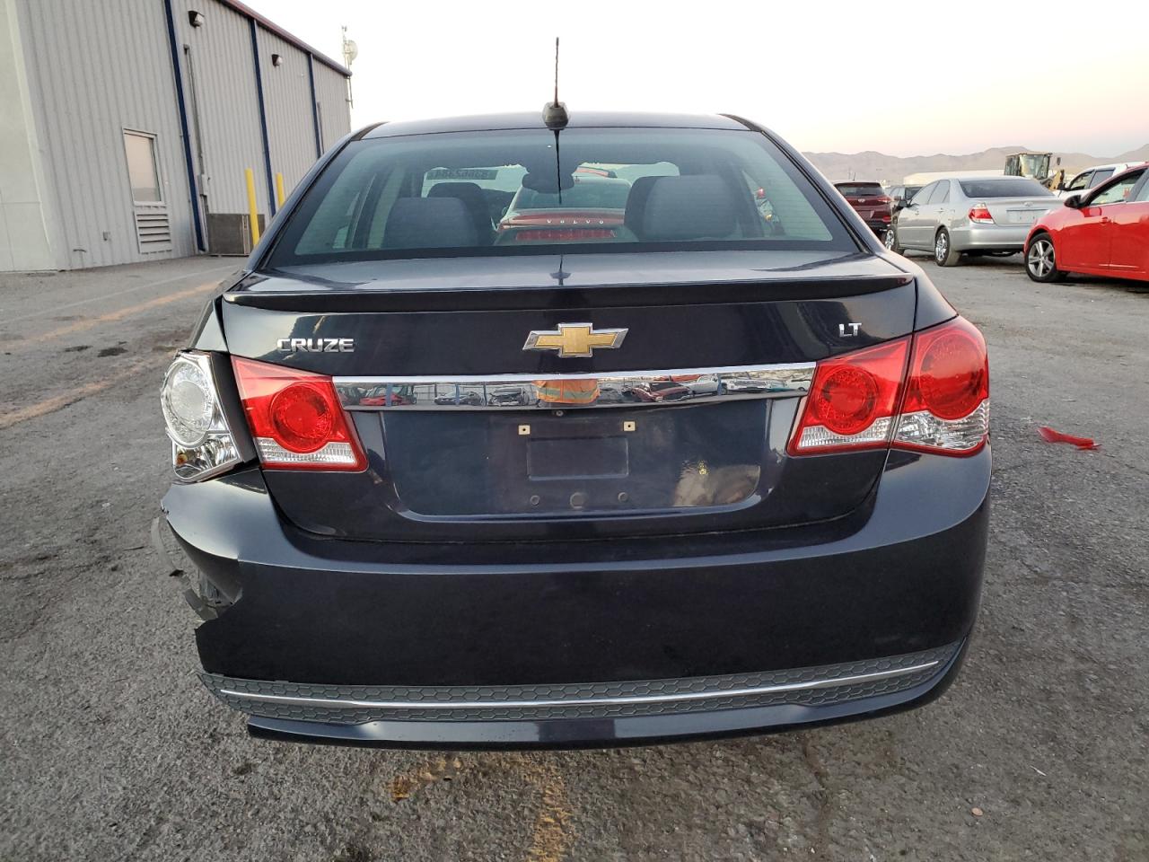 VIN 1G1PC5SB6F7194317 2015 CHEVROLET CRUZE no.6