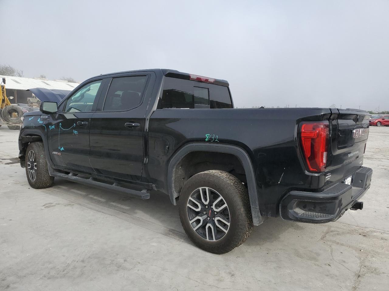 2021 GMC Sierra - Image 2