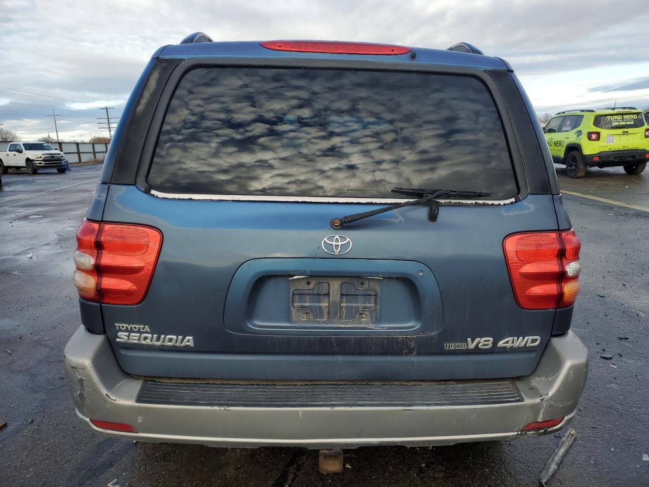 2002 Toyota Sequoia - Image 6