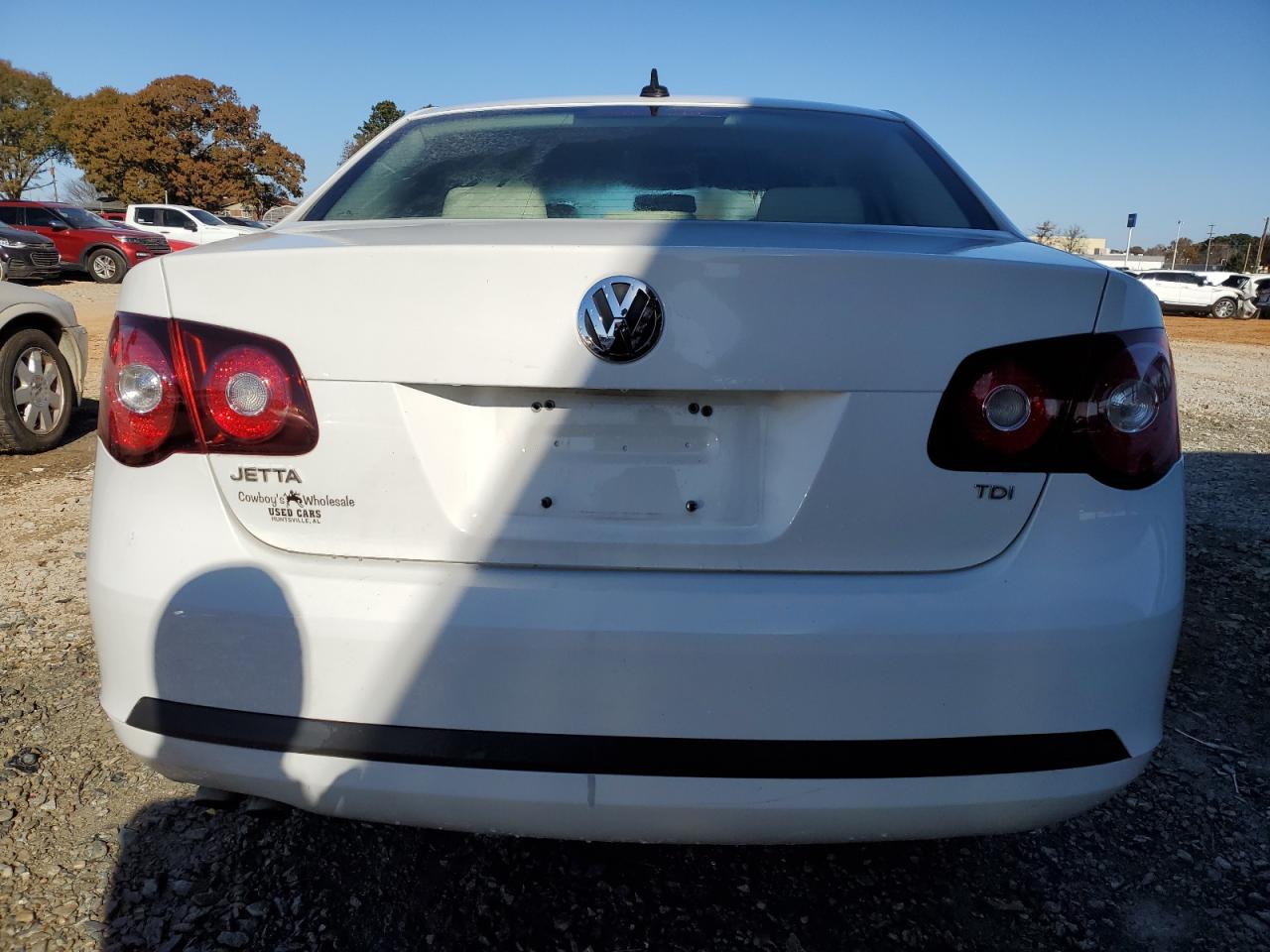 2010 Volkswagen Jetta - Image 6