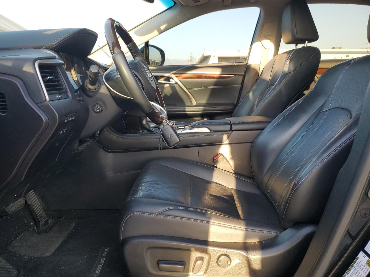 2017 Lexus RX - Image 7