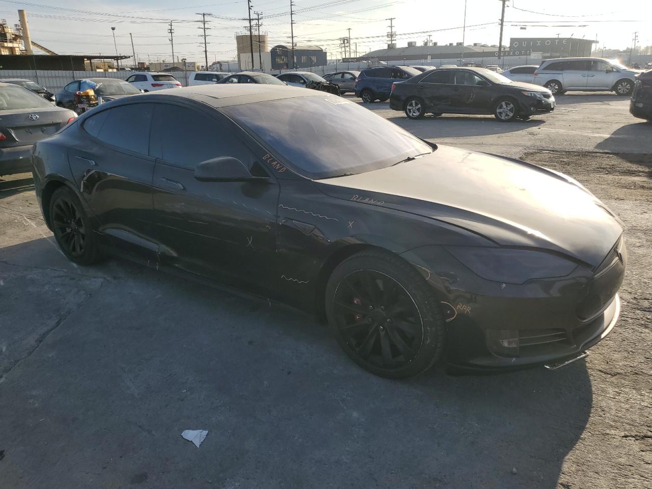 VIN 5YJSA1E10GF133141 2016 TESLA MODEL S no.4