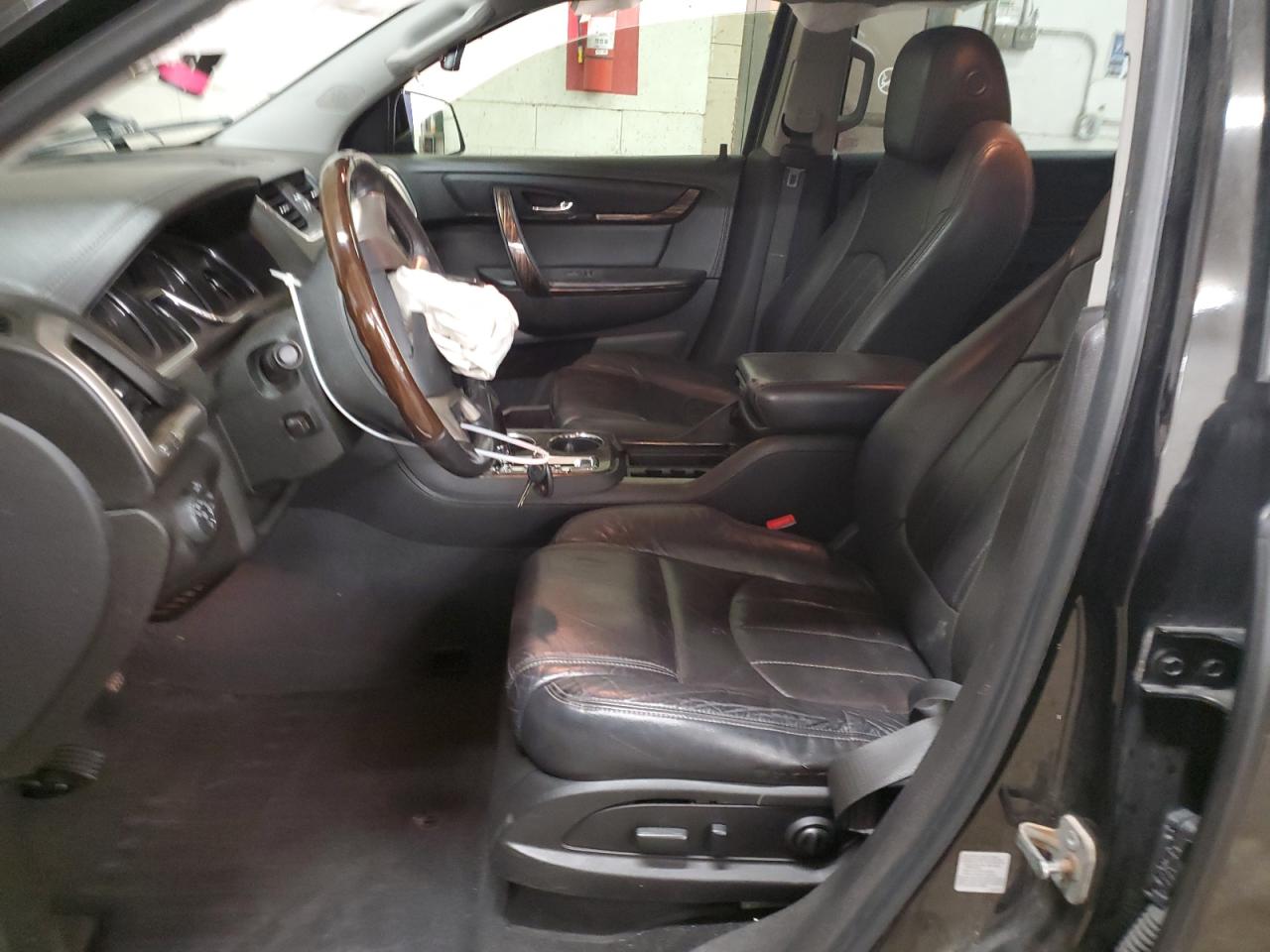 2016 GMC Acadia - Image 7