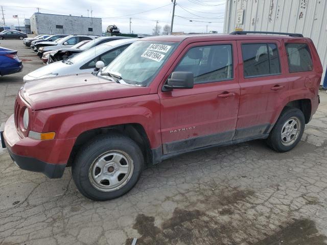  JEEP PATRIOT 2014 Червоний