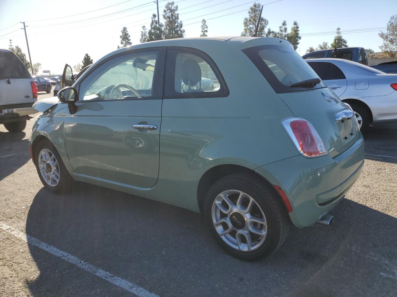 2015 Fiat 500 - Image 2