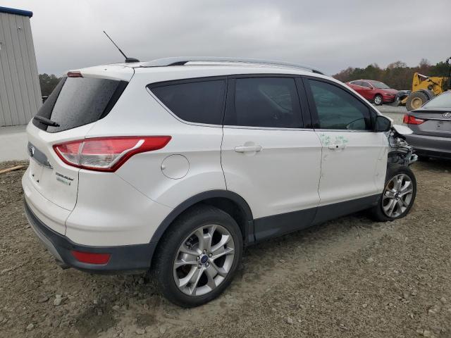  FORD ESCAPE 2015 Biały