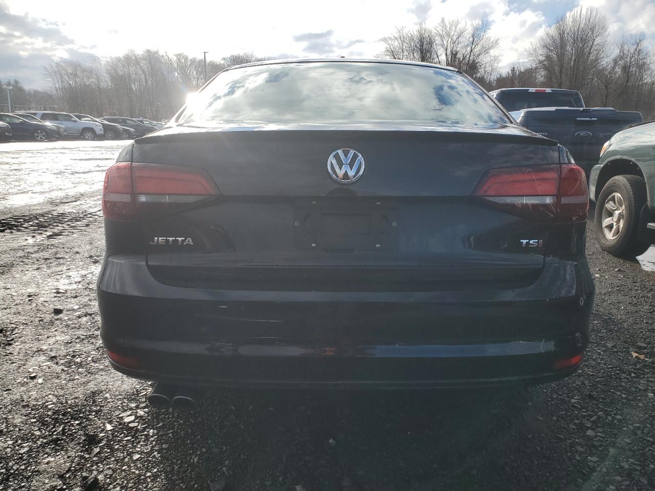 VIN 3VWDB7AJ7JM210232 2018 VOLKSWAGEN JETTA no.6