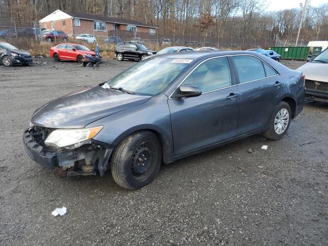 Седани TOYOTA CAMRY 2012 Сірий