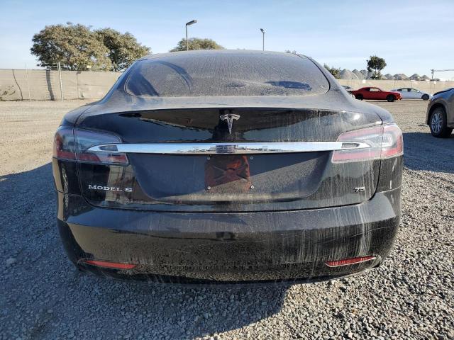 Хэтчбеки TESLA MODEL S 2016 Черный