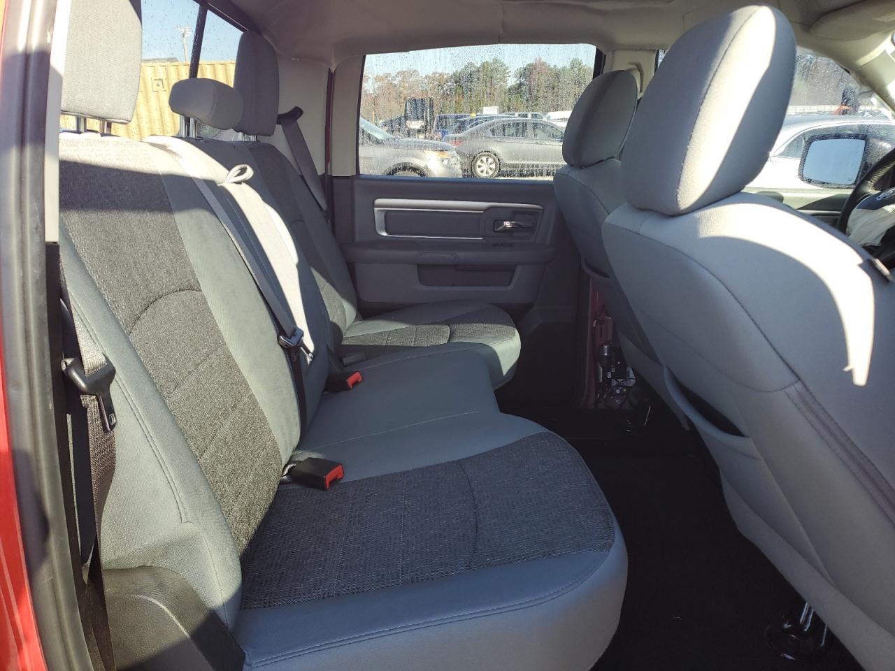 2019 RAM 1500 - Image 10