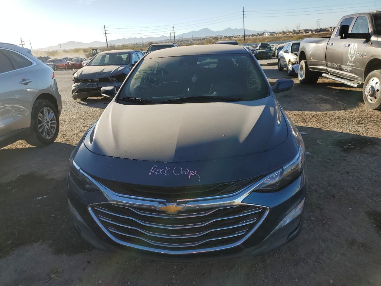 VIN 1G1ZD5ST0KF122124 2019 CHEVROLET MALIBU no.5