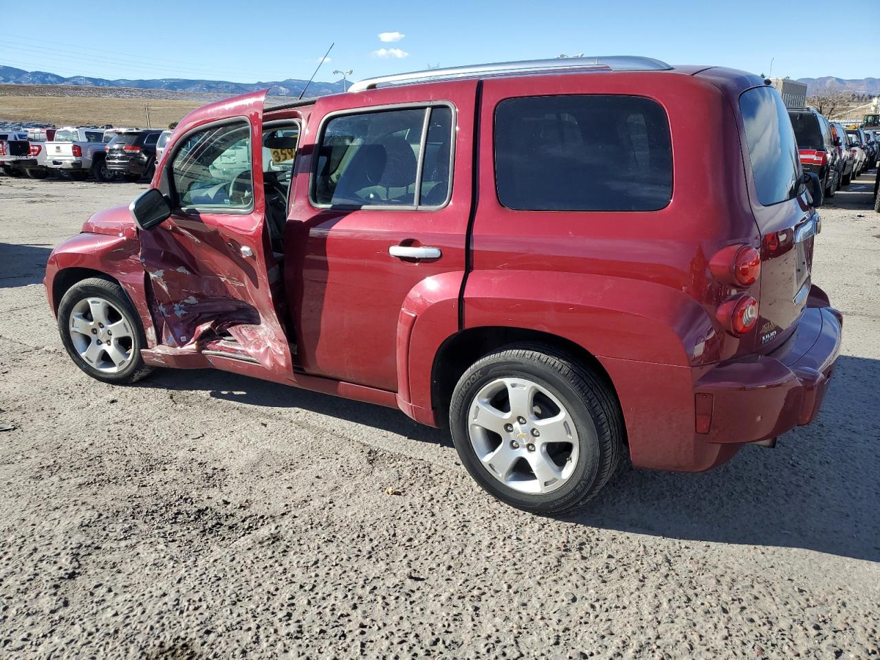 2007 Chevrolet HHR - Image 2
