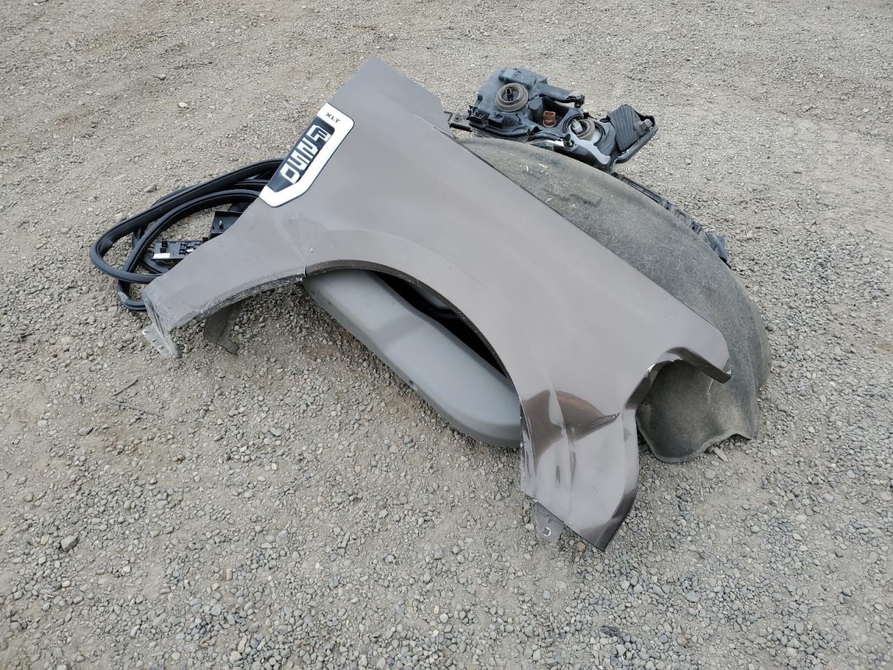 2017 Ford F250 - Image 12