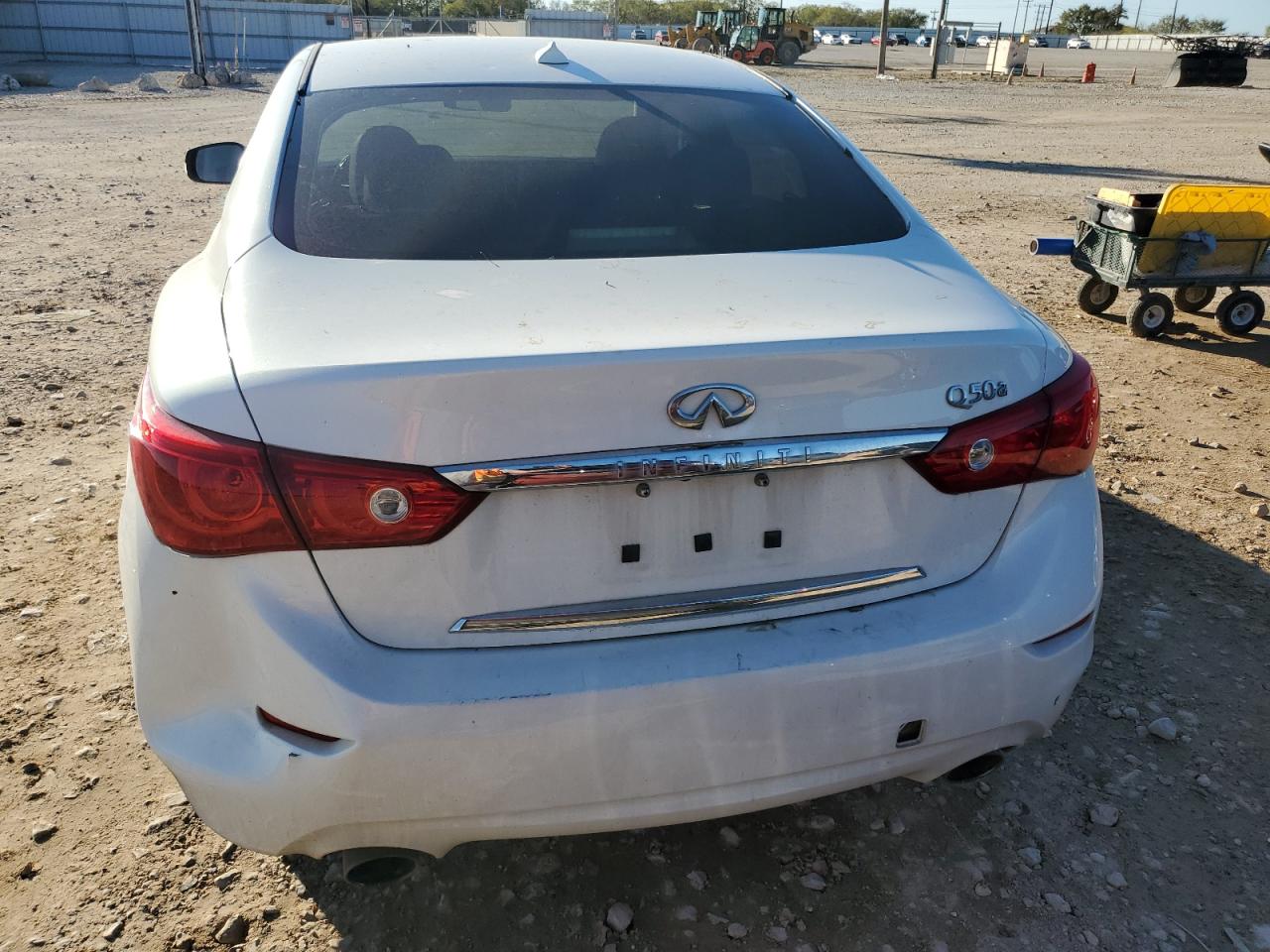 2015 Infiniti Q50 - Image 6