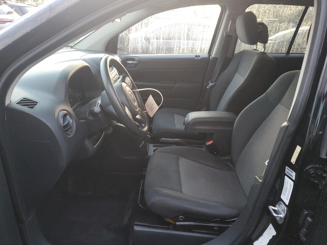 2014 Jeep Compass - Image 7