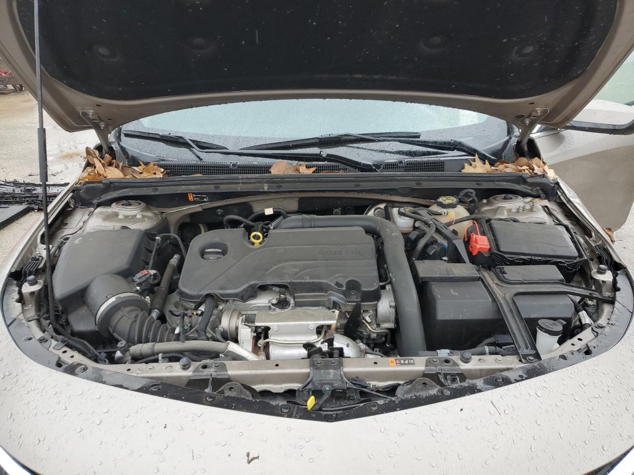2022 Chevrolet Malibu - Image 11