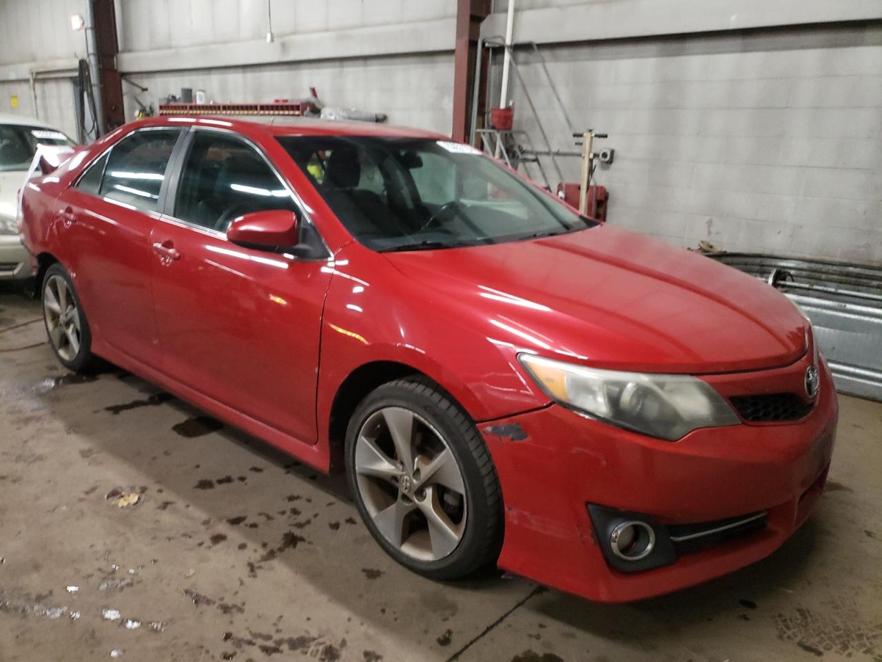 2012 Toyota Camry - Image 4