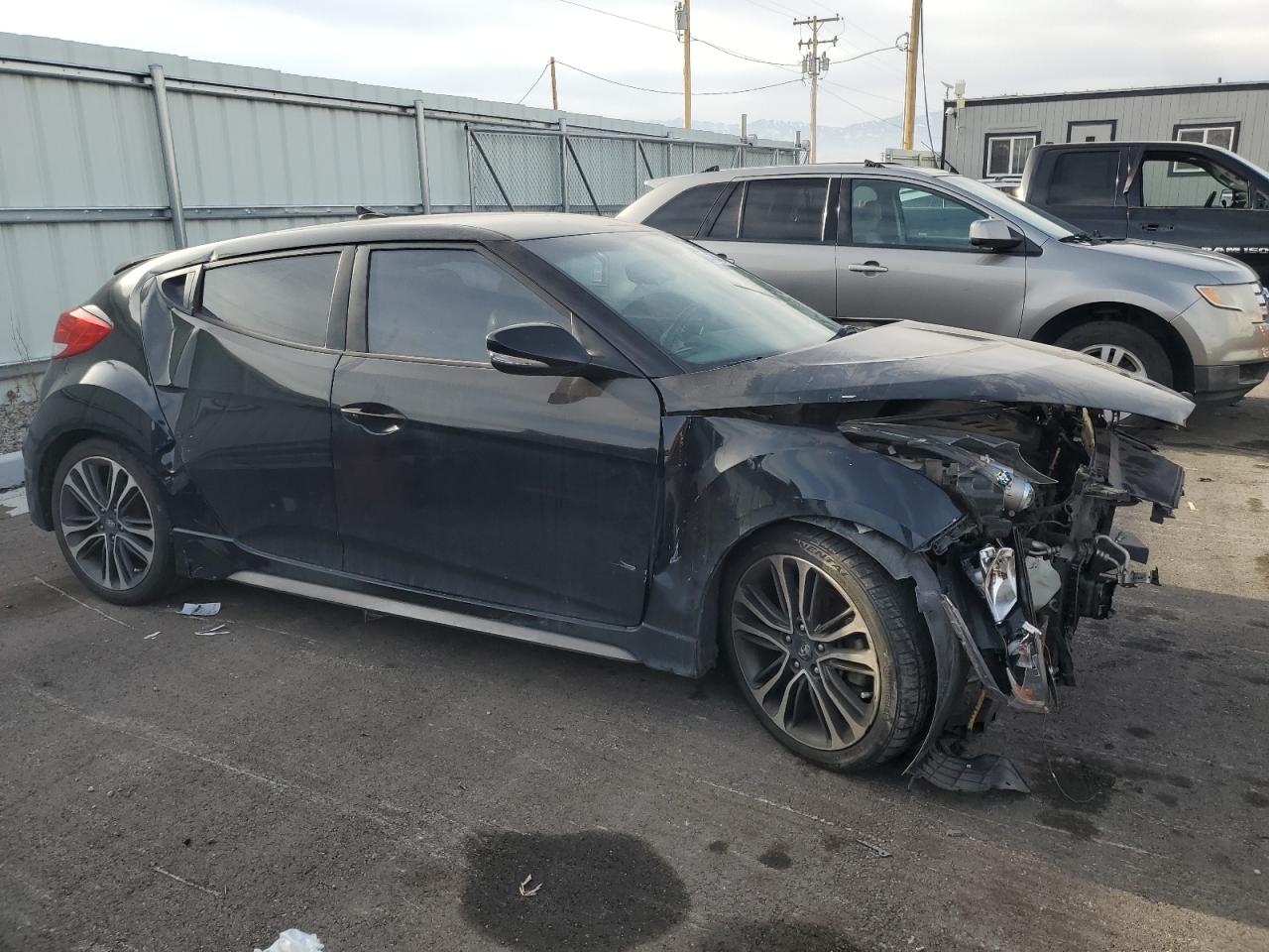 2016 Hyundai Veloster - Image 4