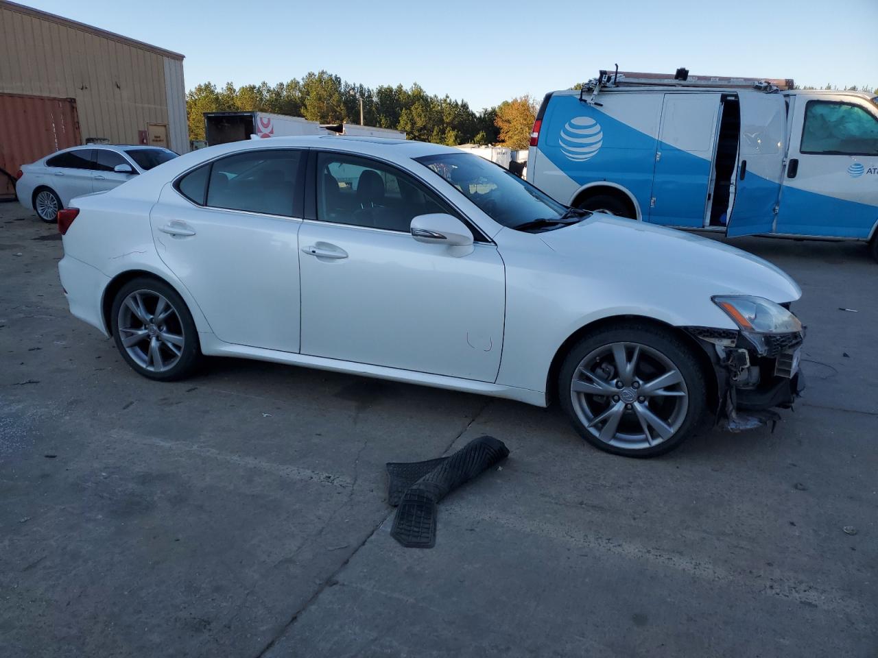 2010 Lexus IS - Image 4