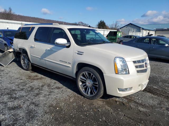  CADILLAC ESCALADE 2012 Белый