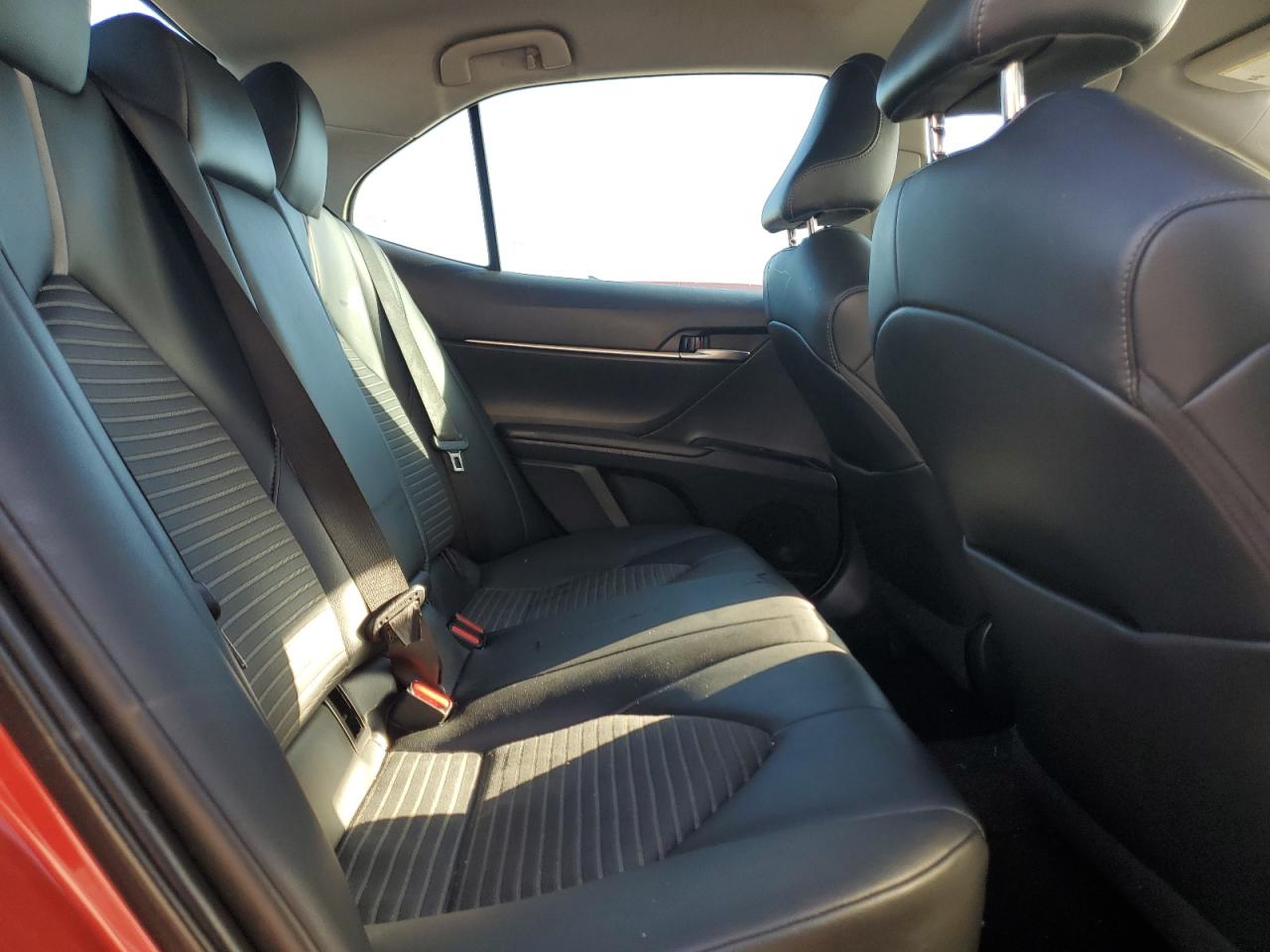 2020 Toyota Camry - Image 10