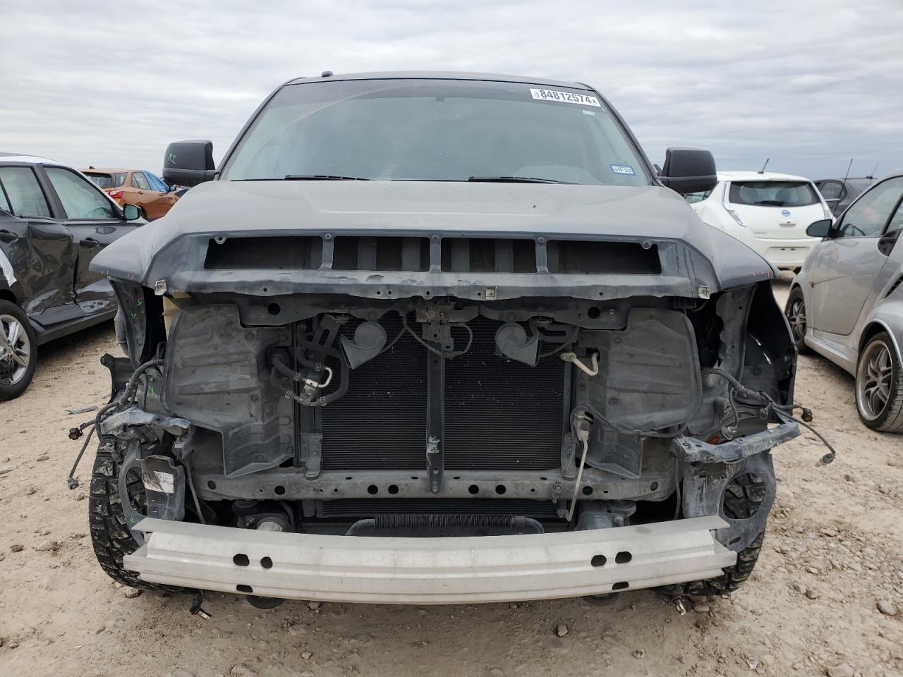 2015 Toyota Tundra - Image 5