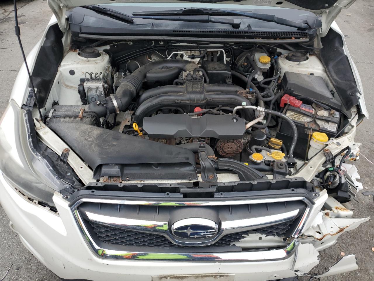 2014 Subaru XV - Image 12
