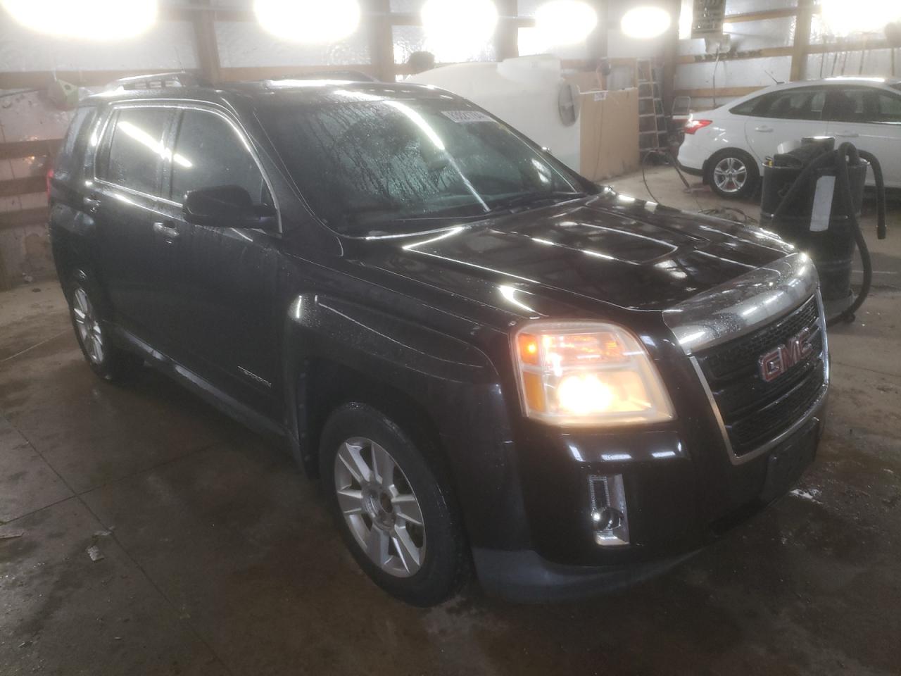 2010 GMC Terrain - Image 4
