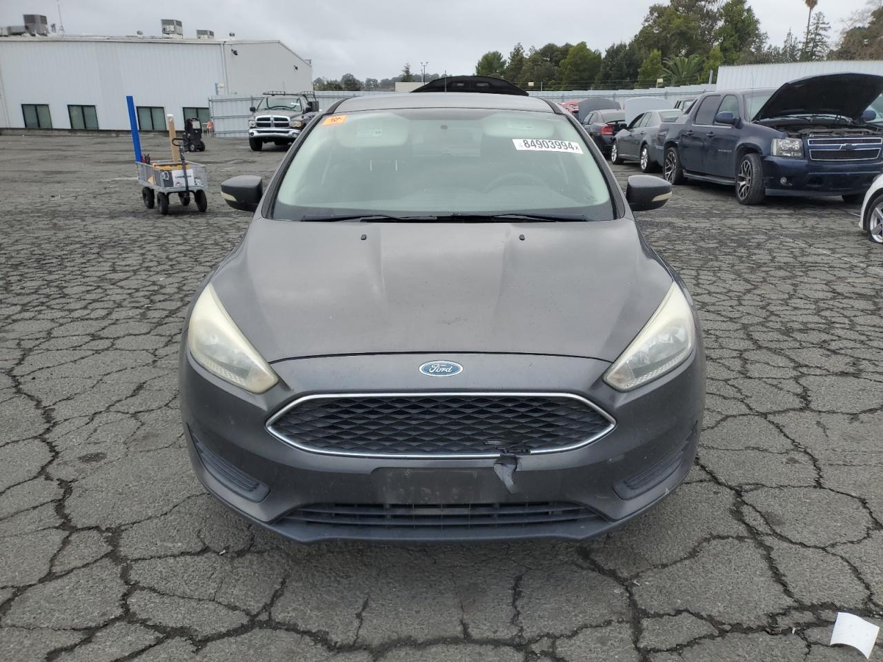 VIN 1FADP3K29FL307208 2015 FORD FOCUS no.5