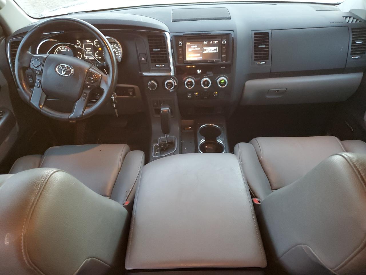 2019 Toyota Sequoia - Image 8
