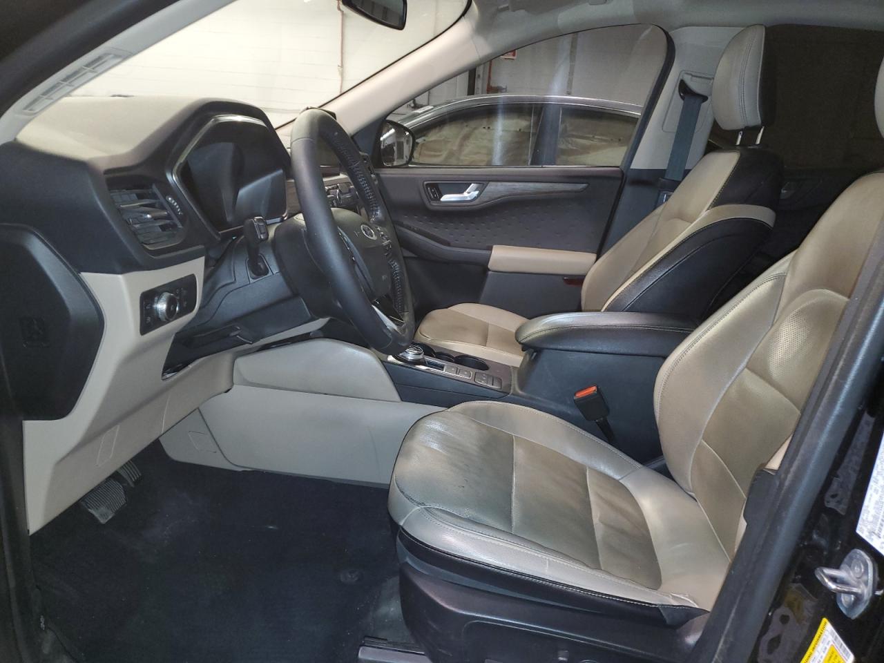 2020 Ford Escape - Image 7