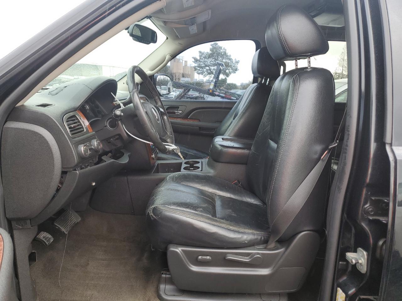 2007 Chevrolet Tahoe - Image 7