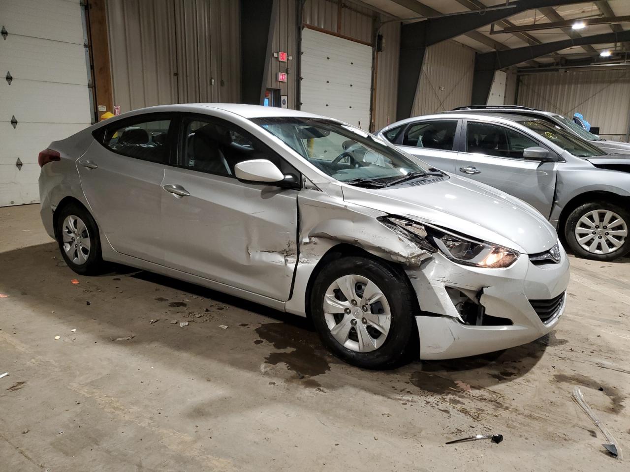 VIN 5NPDH4AE2GH720750 2016 HYUNDAI ELANTRA no.4