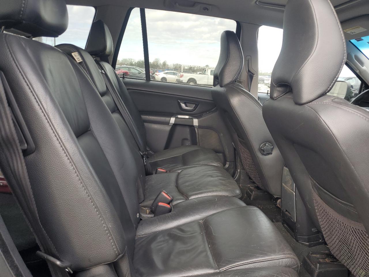 2013 Volvo XC90 - Image 11