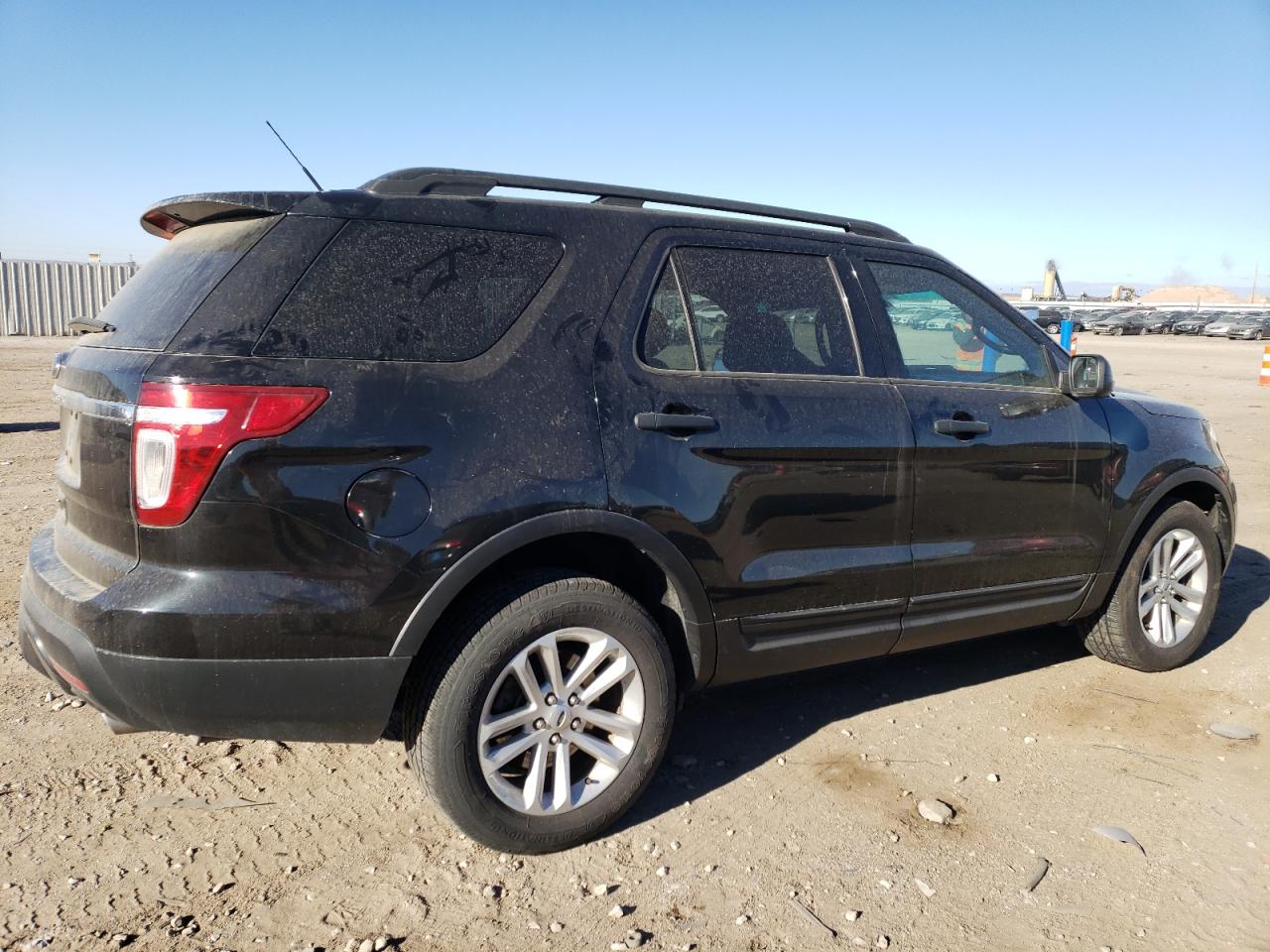 2015 Ford Explorer - Image 3