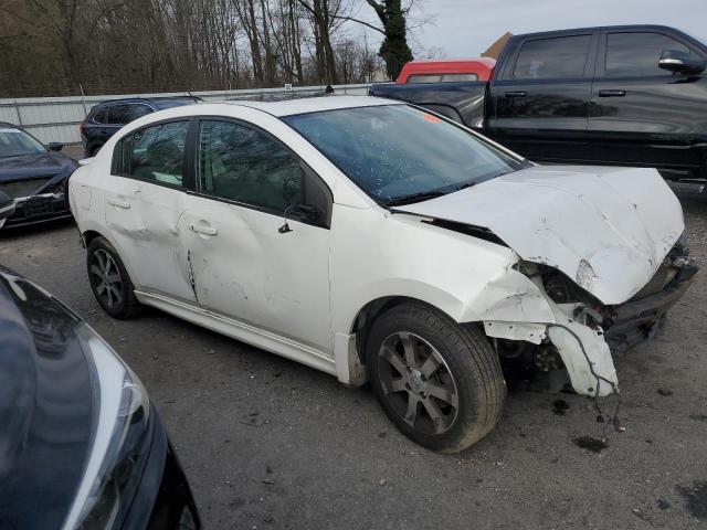 Sedans NISSAN SENTRA 2012 Biały