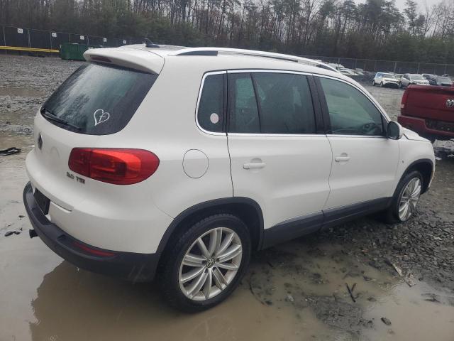  VOLKSWAGEN TIGUAN 2012 Белый