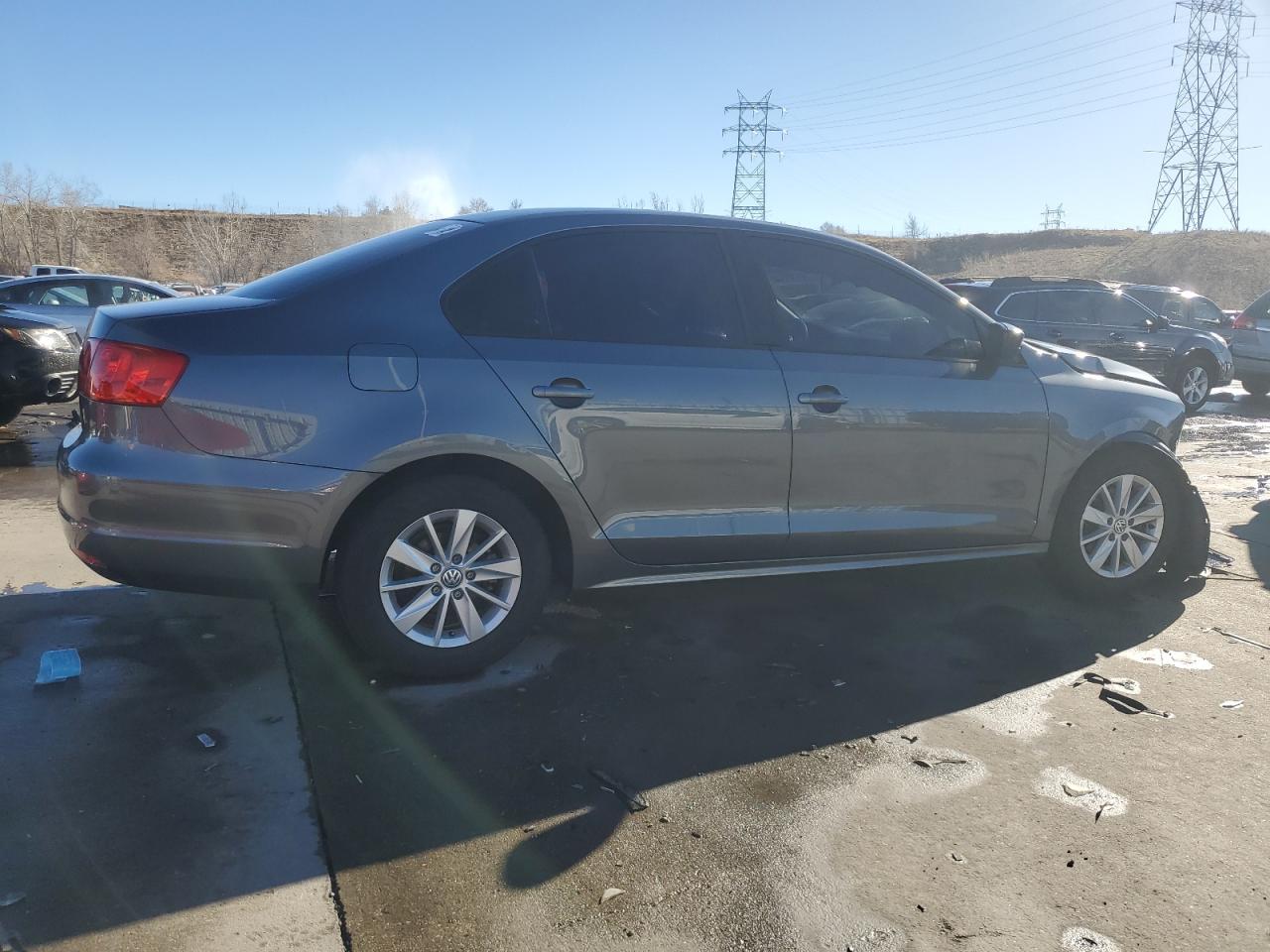 2014 Volkswagen Jetta - Image 3