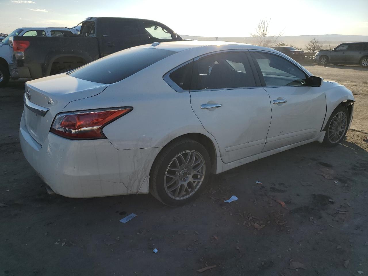 VIN 1N4AL3AP4FC254736 2015 NISSAN ALTIMA no.3