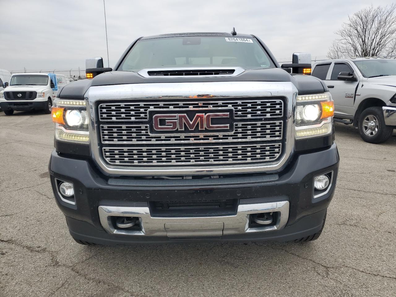 2018 GMC Sierra - Image 5