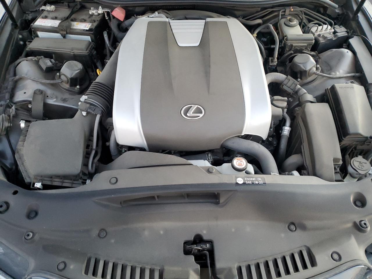 2023 Lexus IS - Image 11