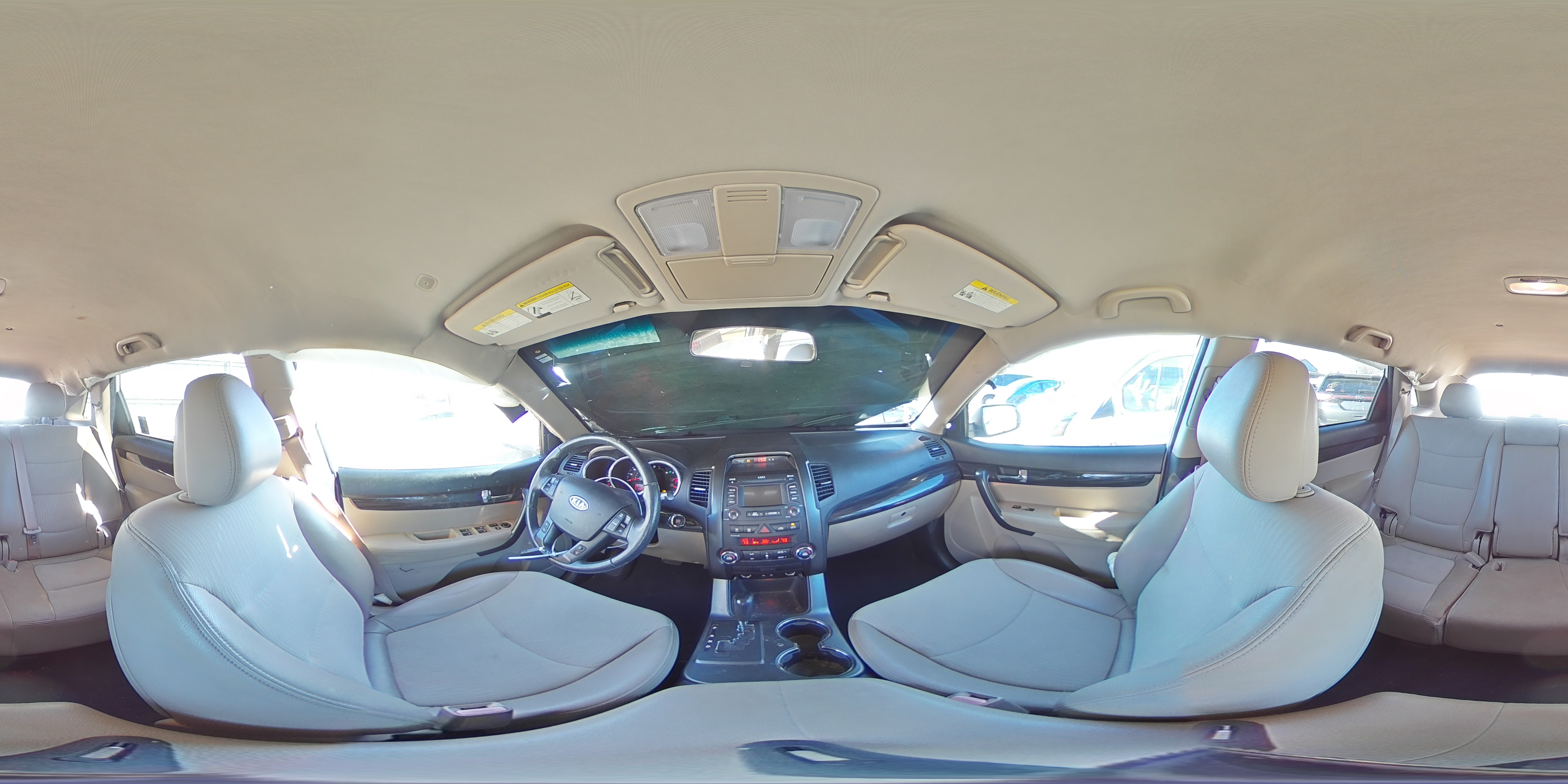 2012 Kia Sorento - Image 14