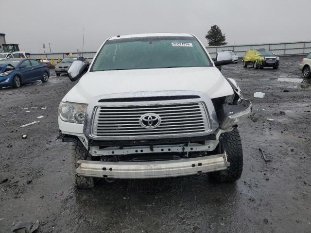 Пикапы TOYOTA TUNDRA 2013 Белый