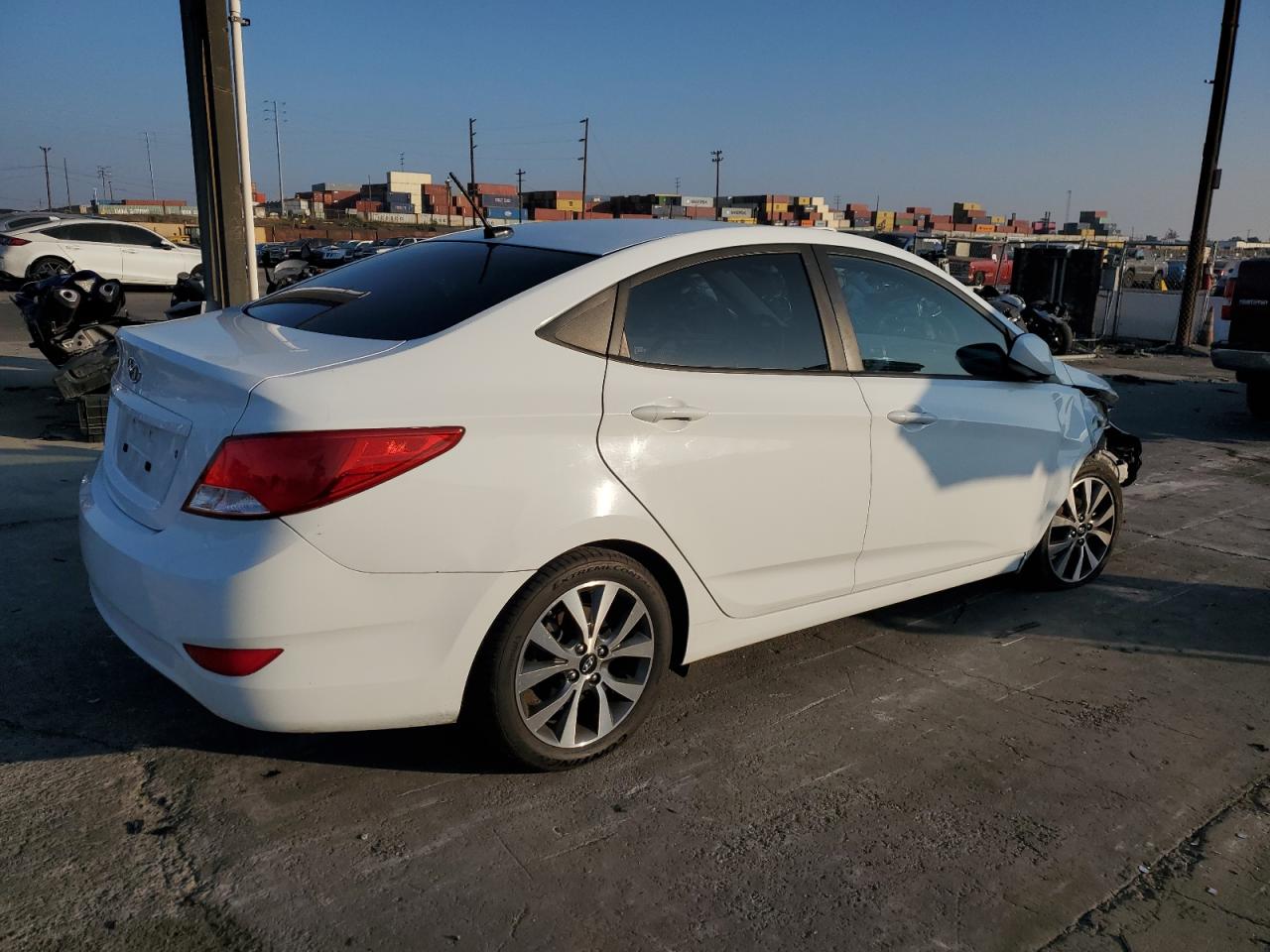 VIN KMHCT4AE3HU225132 2017 HYUNDAI ACCENT no.3