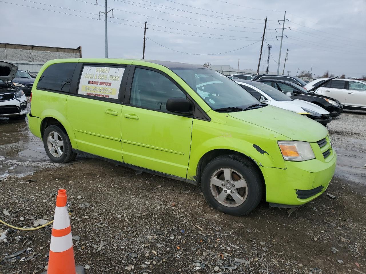 2010 Dodge Caravan - Image 4