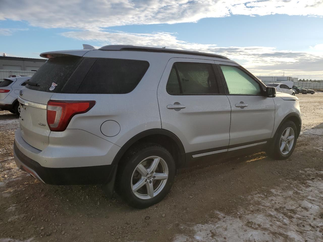 2017 Ford Explorer - Image 3