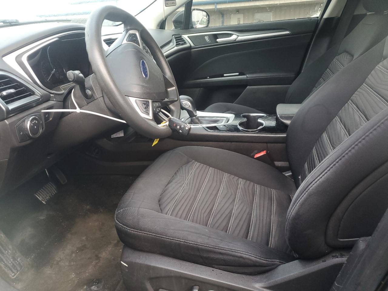 3fa6p0h75gr140102 3FA6P0H75GR140102 2016 Ford Fusion Se